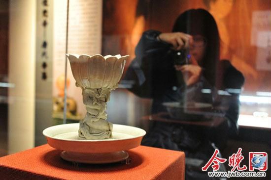 《天香飘渺——沉香及中国古代香器特展》。渤海早报记者王晓明摄