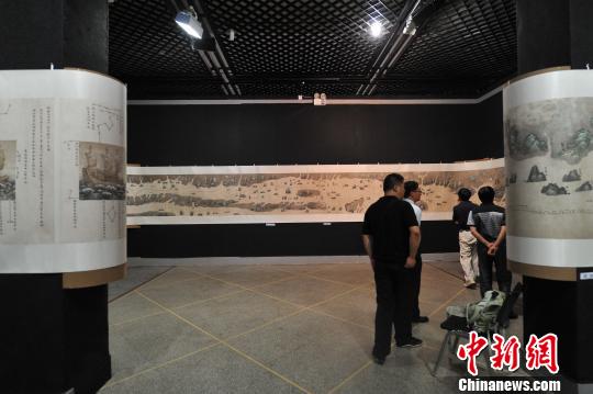 40米巨幅《郑和航海图》昆明首次亮相（图）