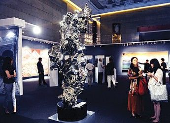 图片作者：胡晓芒图片说明:佳士得拍卖会预展场景