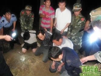 2013年陕西省富平县抓获的盗墓案犯罪嫌疑人