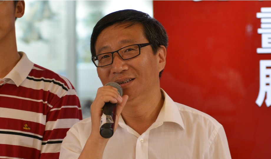 天津理工大学副校长安玉健致辞