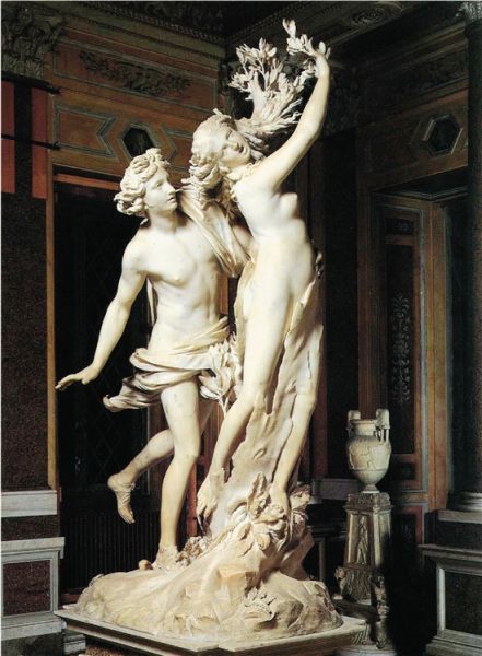 乔凡尼·洛伦佐·贝尼尼 阿波罗与达芙妮 高243cm 罗马博尔盖塞美术馆 1622-1625年