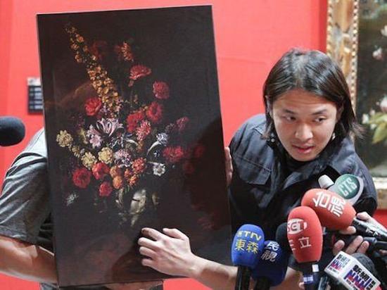 受到争议的油画 图片：via Focus Taiwan