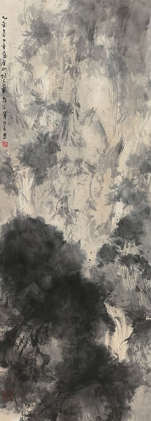 傅抱石 林间奔瀑 立轴 设色纸本 93 × 33 cm RMB: 2,300,000-3,500,000  