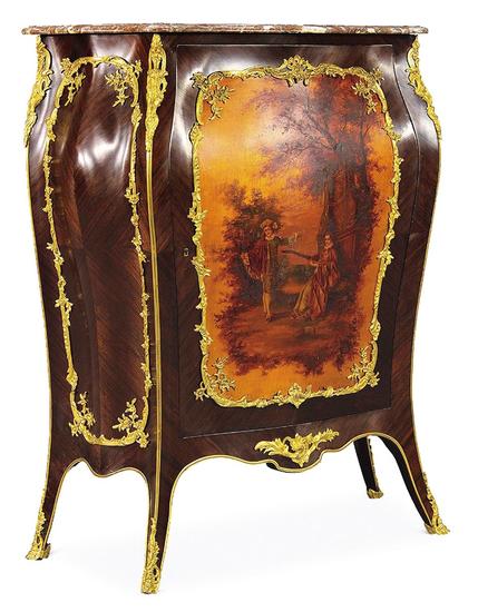 图2 马丁清漆用于高档西方家具，图为法国路易十五风格彩绘马丁漆单门立柜