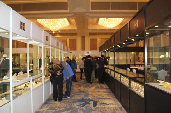 北京翰海2015秋拍预展现场1