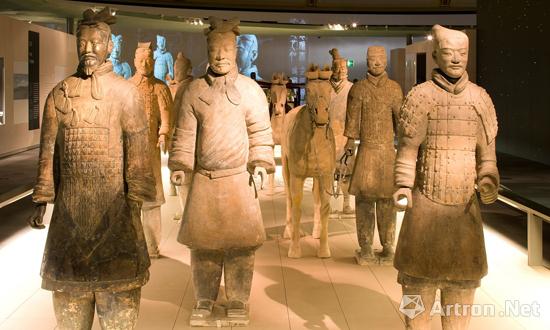 2007年，秦始皇兵马俑在大英博物馆展出