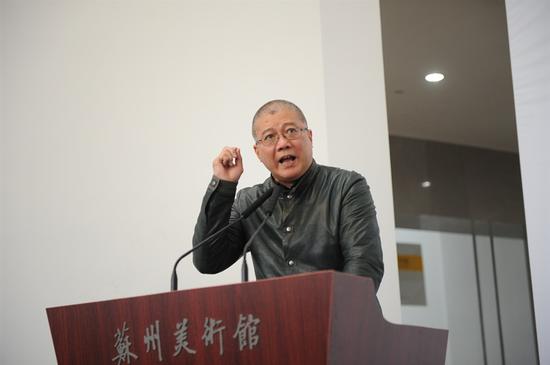 中国文联副主席、中国美协副主席、中国油画学会会长、中国美术学院院长许江 教授发言