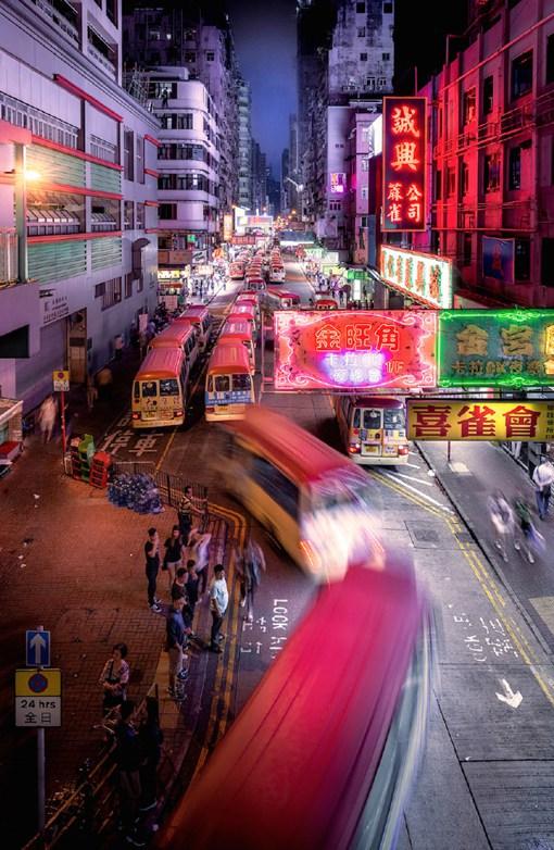 城市映像之夜晚的香港街景_唯美摄影