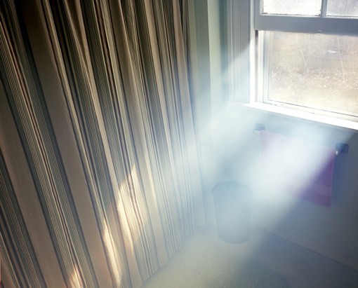 温暖的丁达尔效应的阳光摄影图片