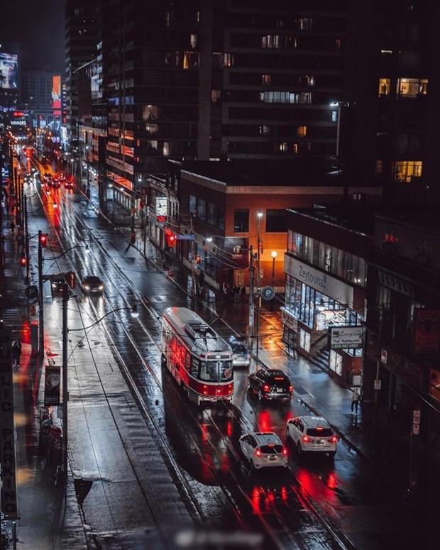 加拿大城市街头夜景摄影图片