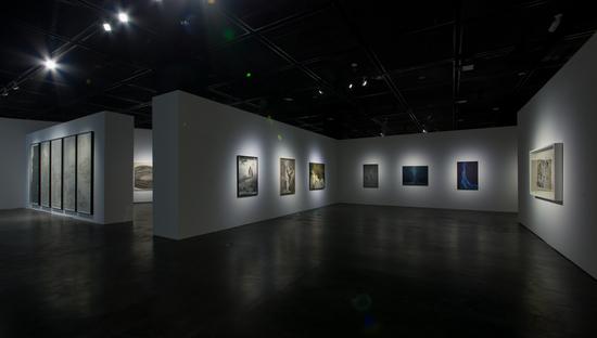 任戬展场图