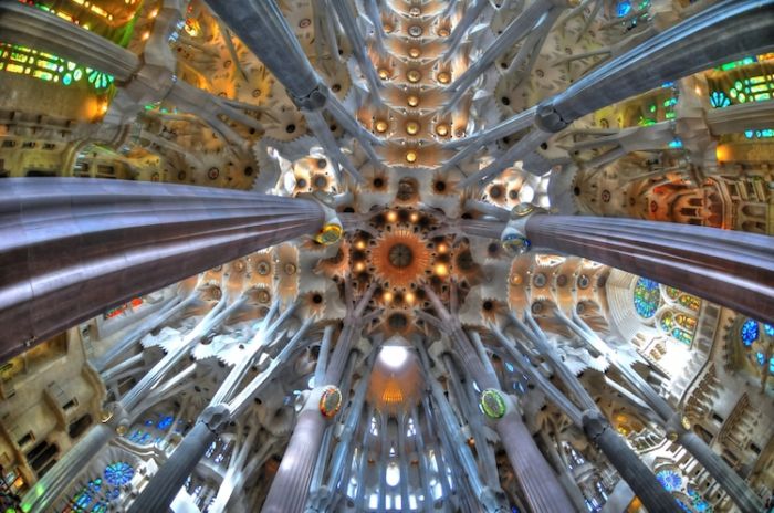 gaudi-architecture-4