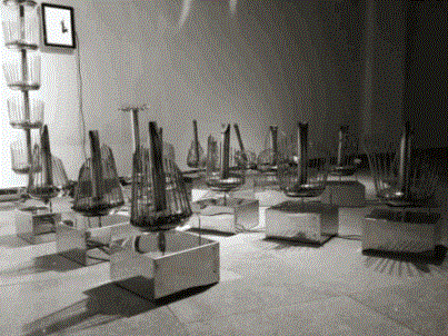 冯晓峰 《重复的周期》系列 不锈钢 51单片机 电机（图片来源：中国雕塑学会）