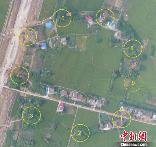 卫星地图上的九座古炮台位置。南县宣传部 供图