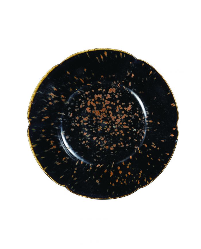 北宋 定窰黑釉鷓鴣斑葵式盤