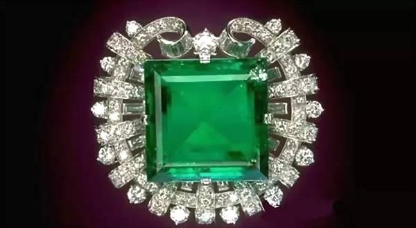 给这个冬天加点绿吧。这三款绿宝石值得购买！泰勒珠宝