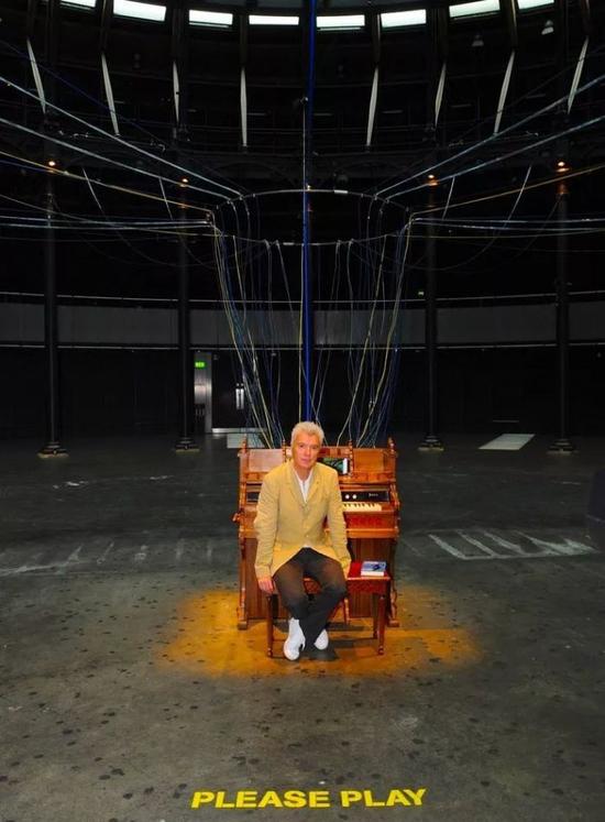 大卫·布莱恩（David Byrne）与作品《演奏房子》