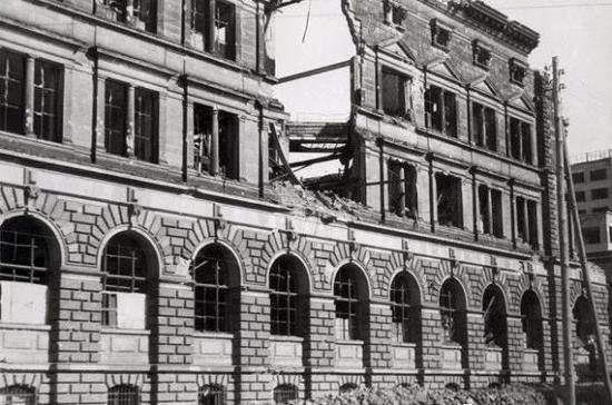 二战炮火中的德国柏林民族学博物馆（外部）
