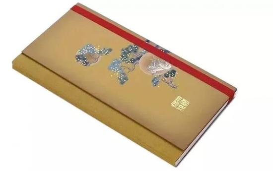 故宫博物院推出的取形宫廷御批奏折笔记本