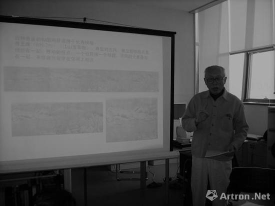 2006年11月，方闻教授在清华大学中国艺术史与考古中心授课