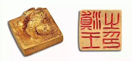 ▲ “滇王之印”边长各2．4厘米，高2厘米，重90克，中国国家博物馆藏