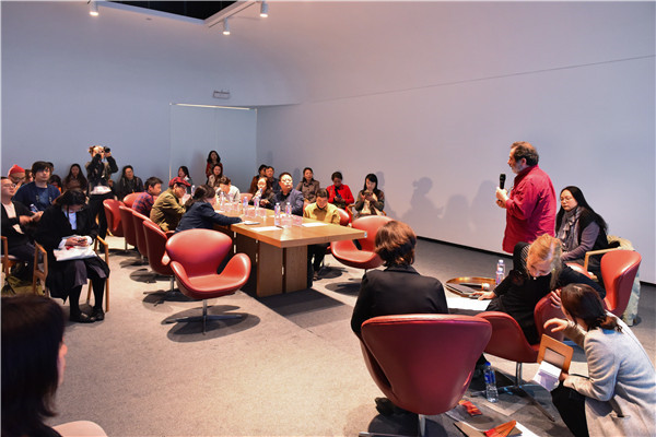 发布会后研讨会.jpg