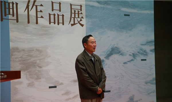 原浙江省委宣传部副部长何福清宣布画展开幕.jpg