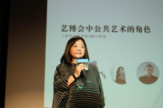 首场论坛与谈人台湾画廊协会理事长钟经新女士