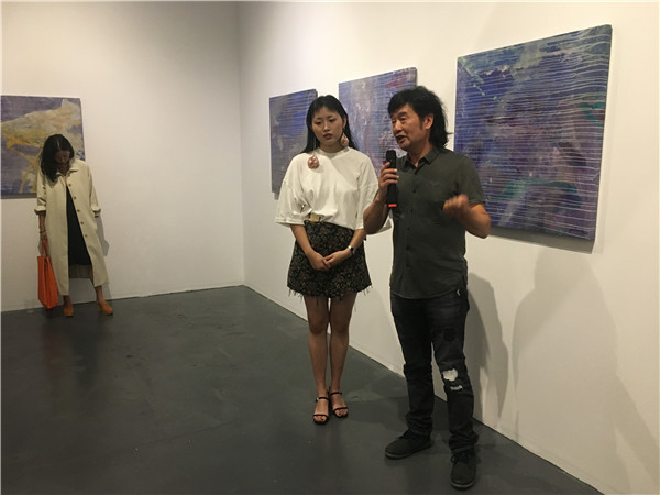 左起：艺术家Charlotte Yao  艺术家王义明先生.JPG