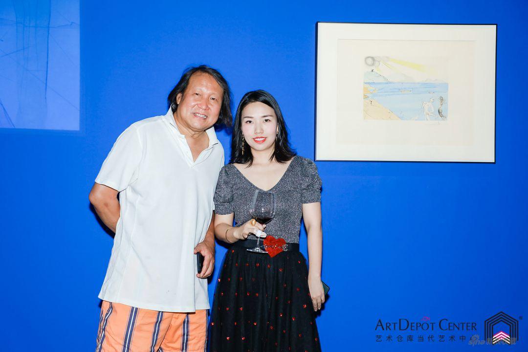 ArtDepot艺术仓库创始人，本次中方策展人Serena Zhao与建筑设计师李俊瑞
