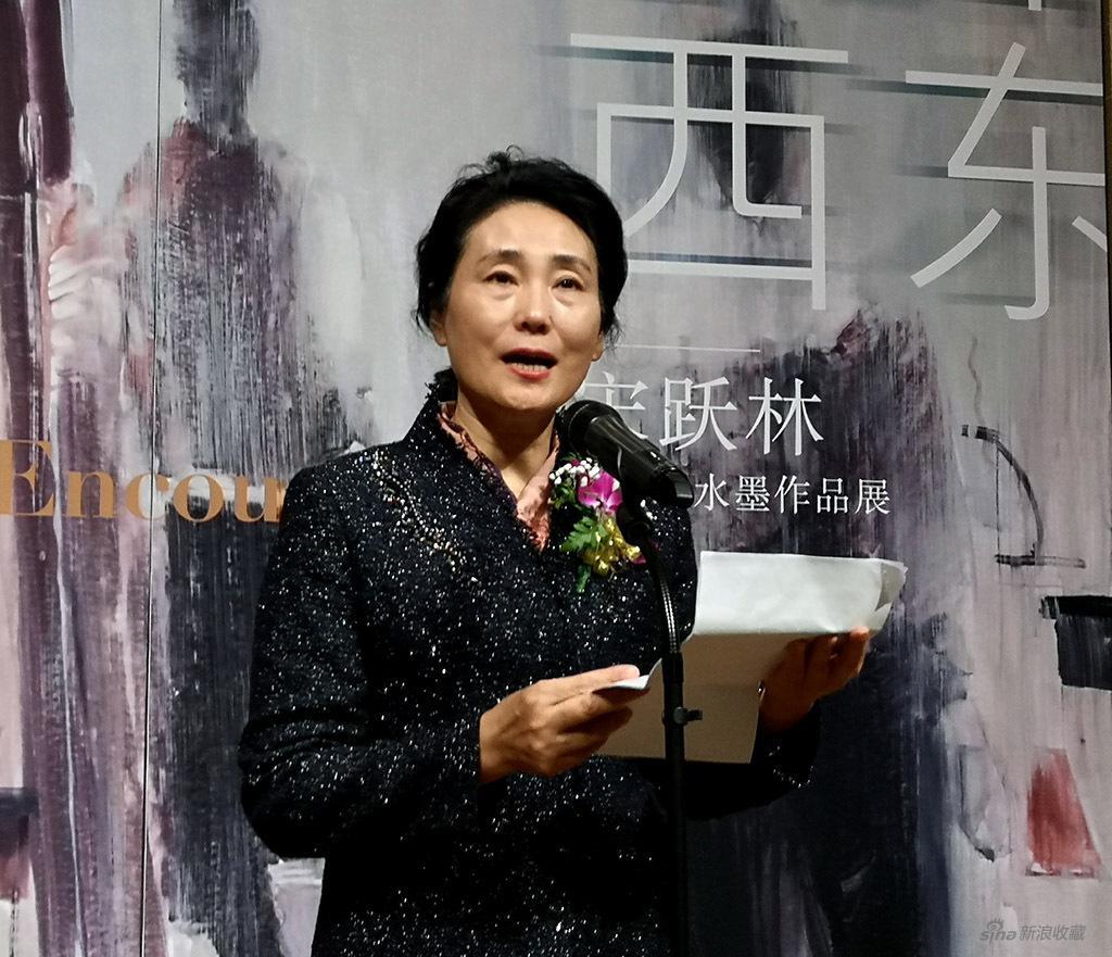 江西省文联党组书记马玉玲在开幕式上致辞